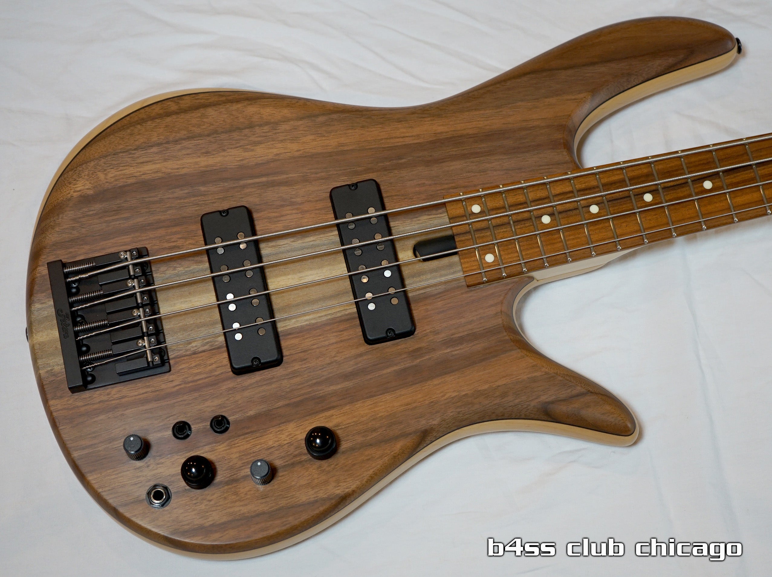 Fodera Monarch 4 Standard Walnut 11406