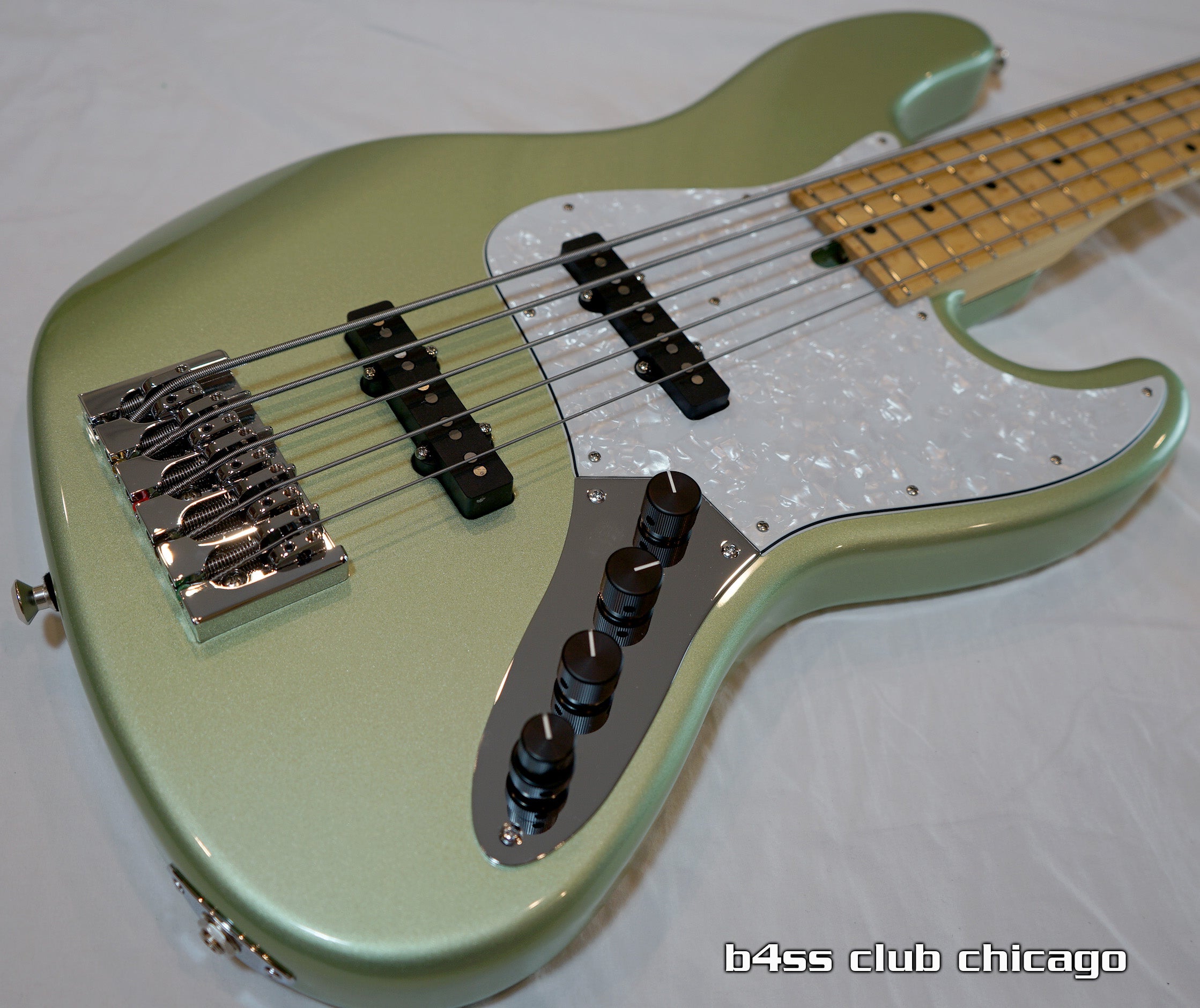 Lull M5V Jazz Sage Green Metallic