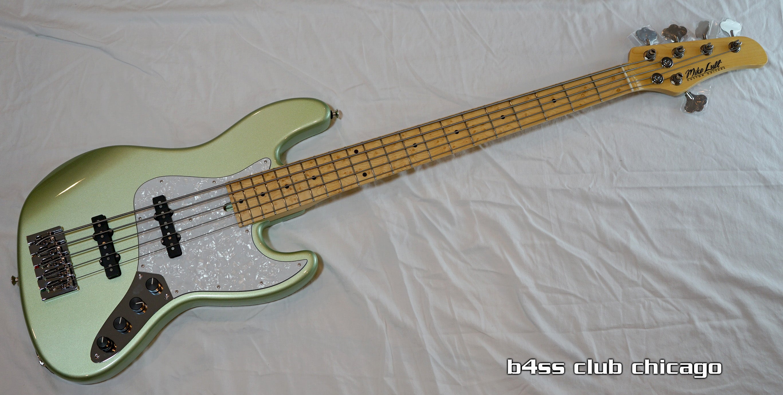 Lull M5V Jazz Sage Green Metallic